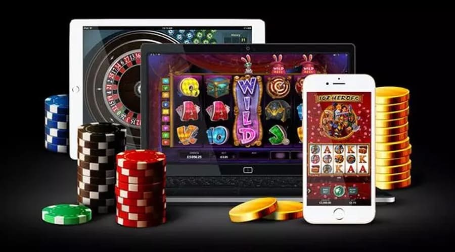 Massive Jackpot Hunts with JYP66 branding and thrilling slot visuals